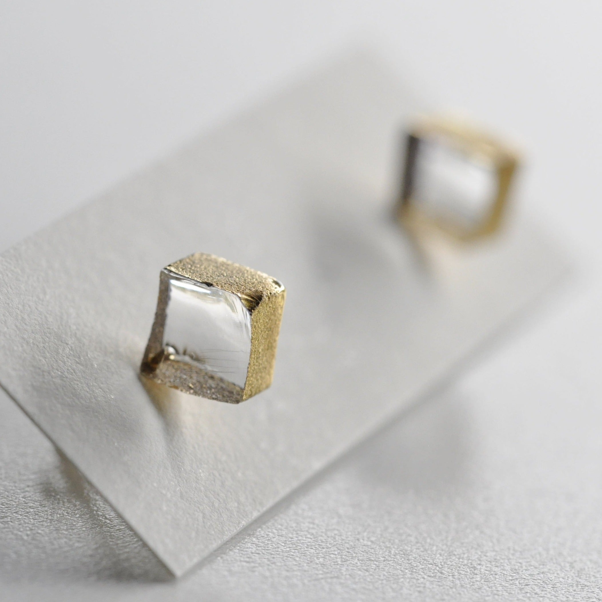 sorte glass jewelry Pierced Earring SGJ-009P